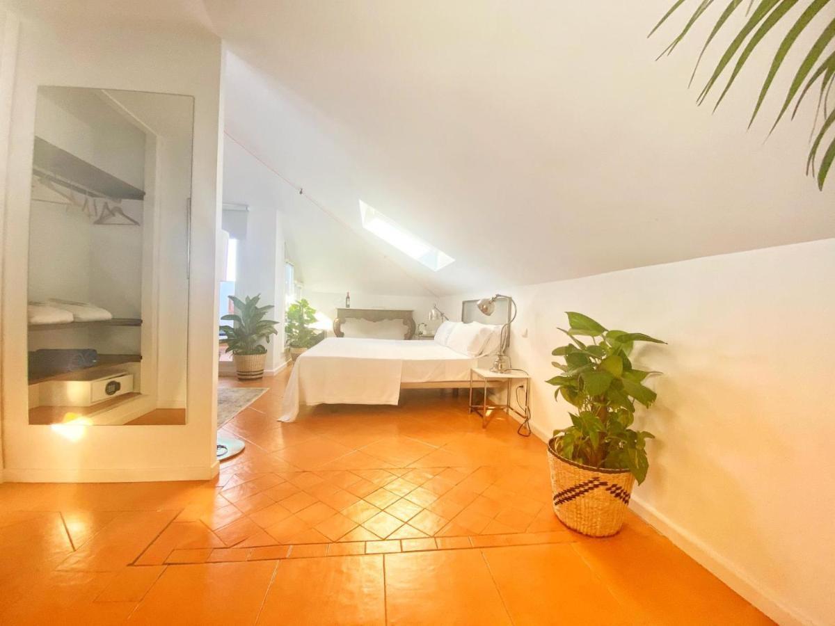 Molo 44 Suites Puerto Banus Марбелья Екстер'єр фото