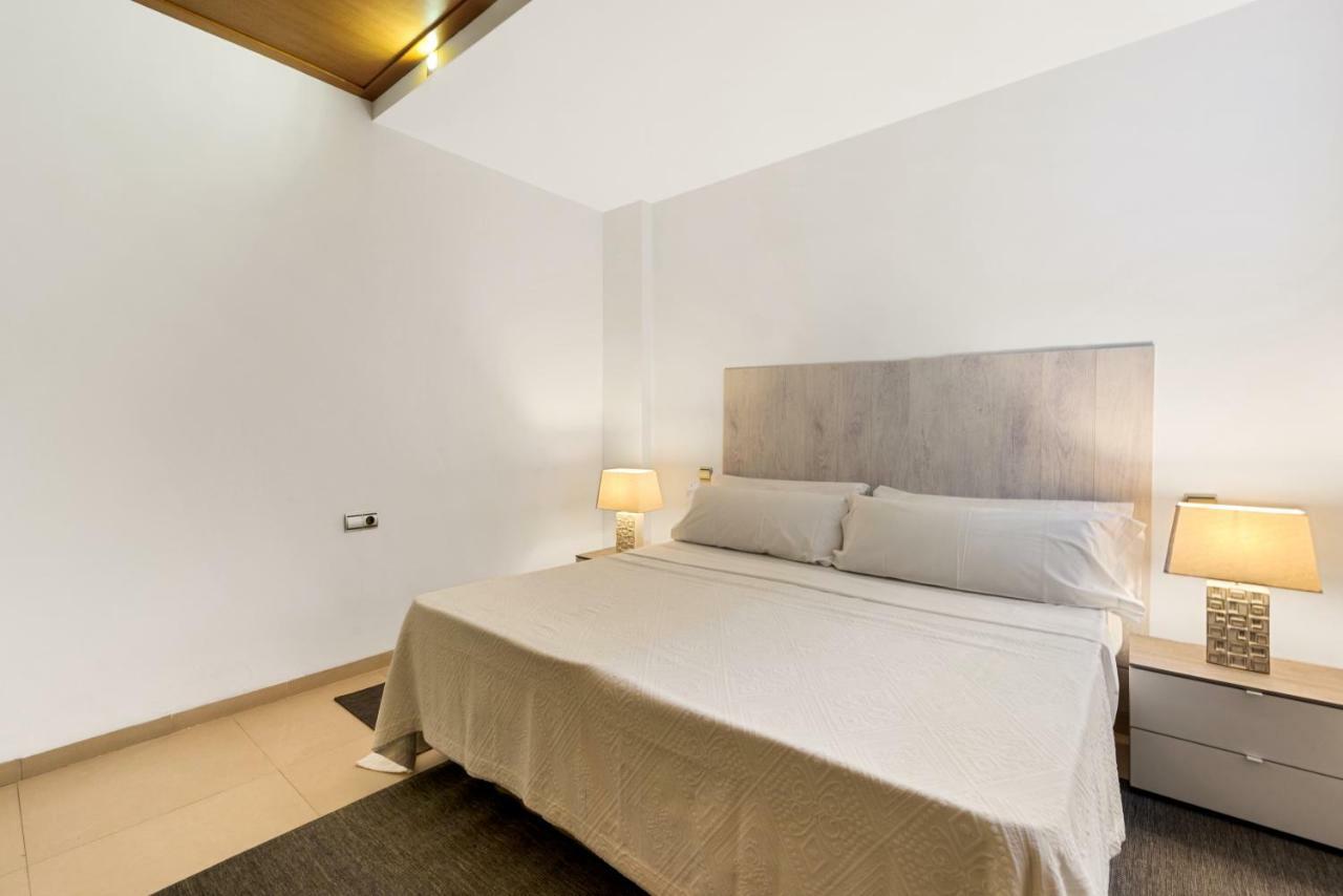 Molo 44 Suites Puerto Banus Марбелья Екстер'єр фото