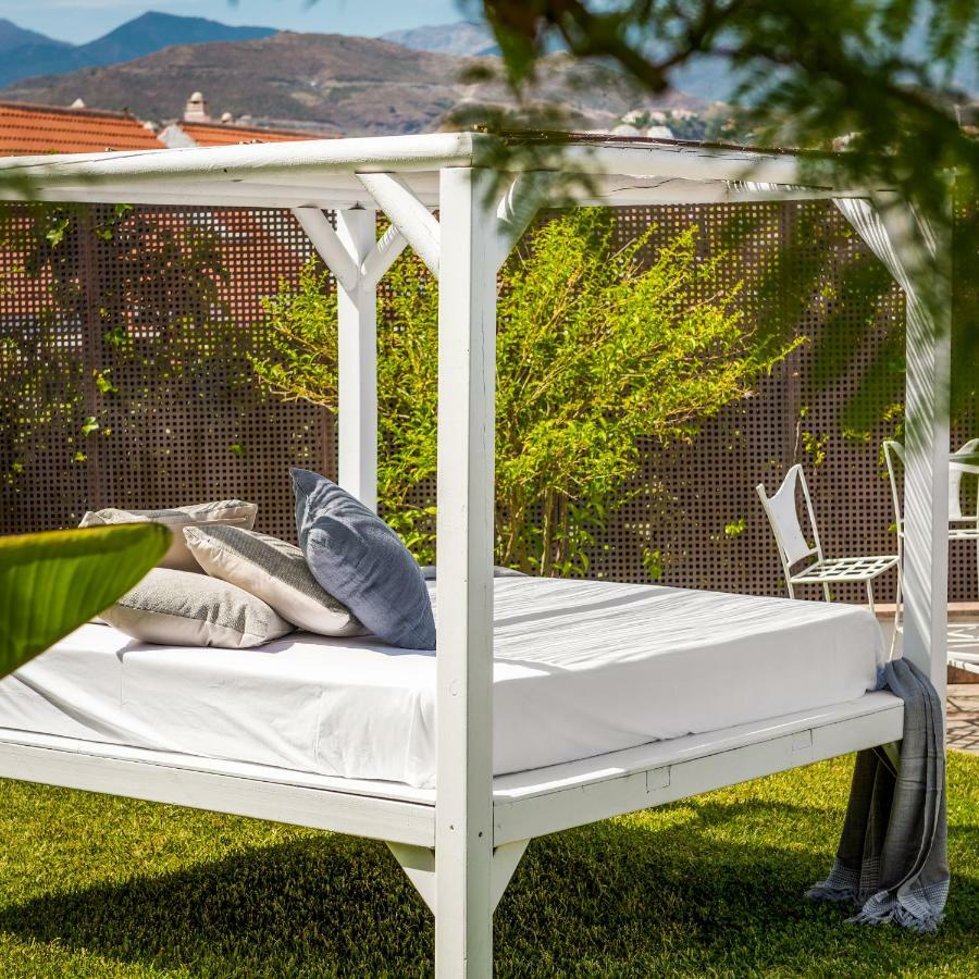 Molo 44 Suites Puerto Banus Марбелья Екстер'єр фото